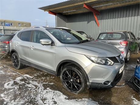 2014 NISSAN QASHQAI TEKNA DIG-T SILVER