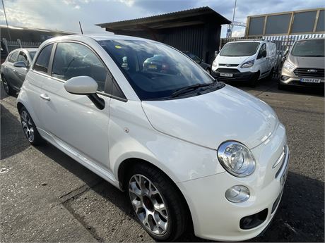 2015 FIAT 500 AUTO WHITE