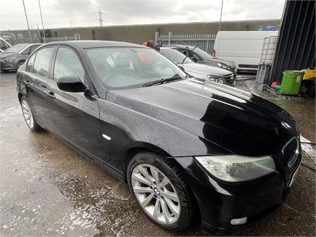 2009 BMW 318I SE BLACK