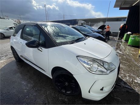 2012 CITROEN DS3 ULTRA PRESTIGE E-HDI WHITE