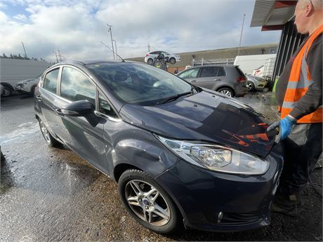 2013 FORD FIESTA ZETEC GREY