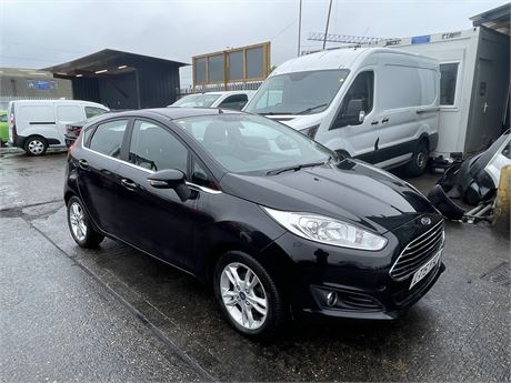 2015 FORD FIESTA ZETEC ECOBOOST BLACK