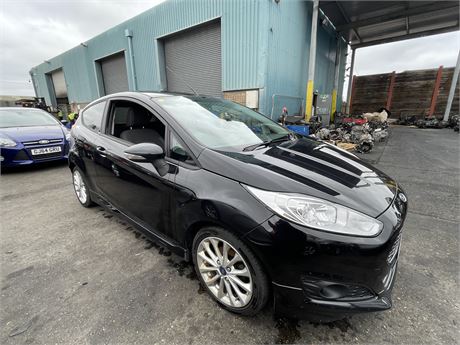2014 FORD FIESTA ZETEC S BLACK