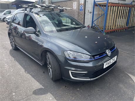 2015 VOLKSWAGEN GOLF GTE AUTO GREY