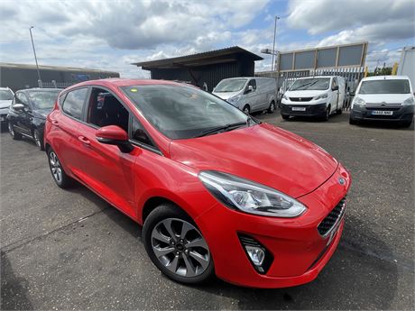 2019 FORD FIESTA TREND RED
