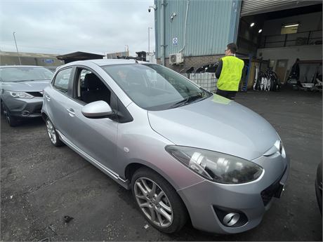 2011 MAZDA 2 SPORT MZR SILVER