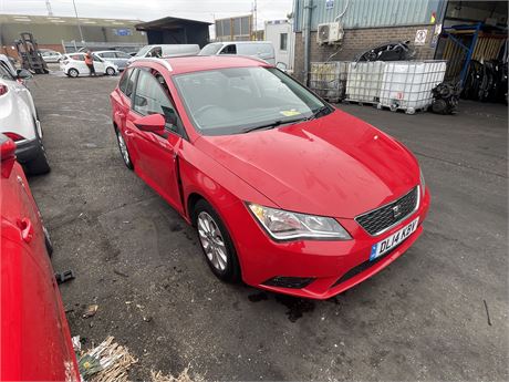 2014 SEAT LEON SE TDI RED