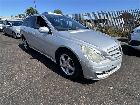 2007 MERCEDES R320 SPORT CDI AUTO SILVER