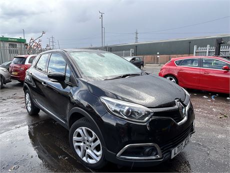 2017 RENAULT CAPTUR DYNAMIQUE NAV TCE 90 ENERGY S/S BLACK
