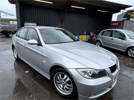2005 BMW 320I ES SILVER