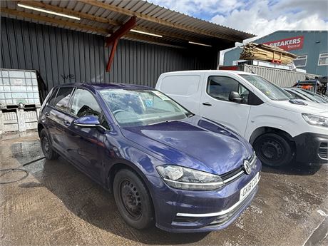 2018 VOLKSWAGEN GOLF S TSI 125 BLUEMOTION S/S BLUE