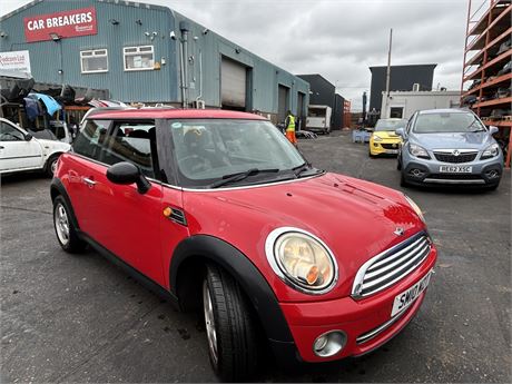 2010 MINI ONE OPT S/S RED
