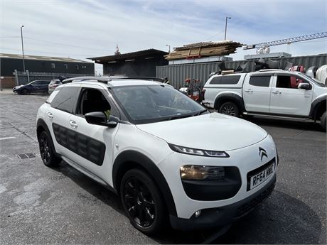 2015 CITROEN C4 CACTUS FLAIR BLUEHDI 92 ETG6 AUTO WHITE