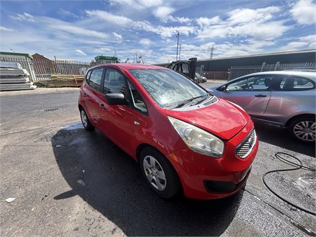 2010 KIA VENGA 1 ECODYNAMICS CRDI 90 RED