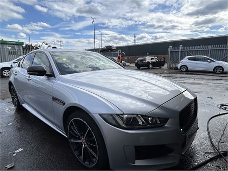 2017 JAGUAR XE R-SPORT I4 2.5D 240 BI-TURBO SEQUENTIAL SHIFT AUTO S/S SILVER