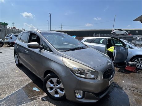 2015 KIA CARENS 2 CRDI 115 ISG S/S SILVER