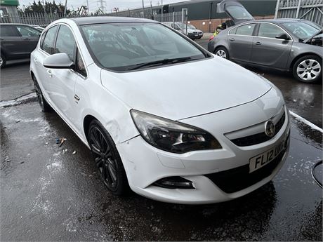 2012 VAUXHALL ASTRA SRI VX-LINE VVT WHITE