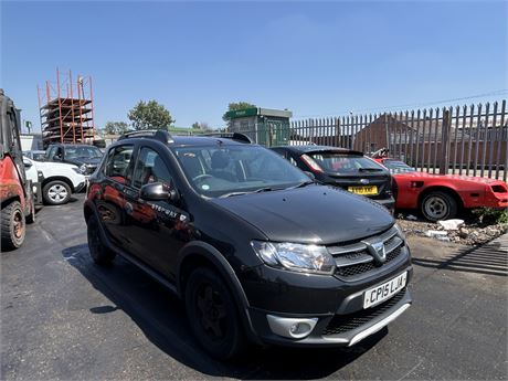 2015 DACIA SANDERO STEPWAY LAUREATE DCI 90 BLACK