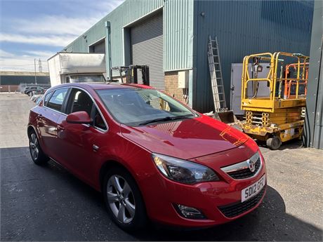 2012 VAUXHALL ASTRA SRI VVT RED