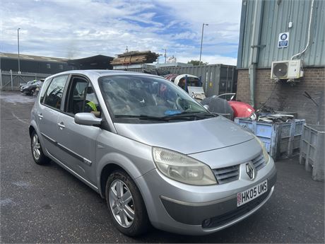 2005 RENAULT SCENIC DYNAMIQUE 16V VVT AUTO SILVER