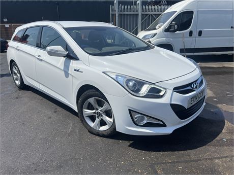 2014 HYUNDAI I40 ACTIVE BLUE DRIVE CRDI 115 ISG S/S WHITE