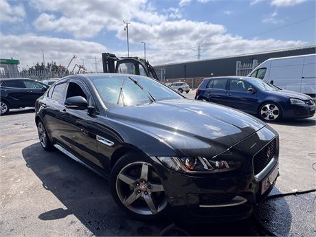 2016 JAGUAR XE R-SPORT I4 2.0D 180 SEQUENTIAL SHIFT AUTO BLACK