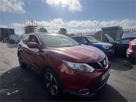 2015 NISSAN QASHQAI N-TEC DIG-T S/S RED