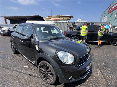 2015 MINI COUNTRYMAN COOPER DT ALL4 113 STEPTRONIC AUTO GREY