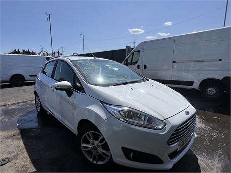 2015 FORD FIESTA ZETEC TURBO T ECOBOOST 100 S/S WHITE