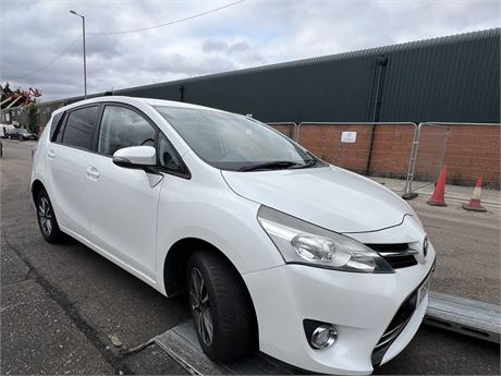2014 TOYOTA VERSO ICON 1.6 D-4D 110 WHITE