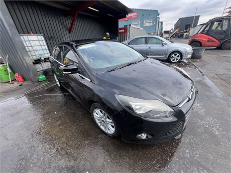 2012 FORD FOCUS TITANIUM TURBO T ECOBOOST 125 S/S BLACK