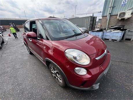 2014 FIAT 500L TREKKING MULTIJET 105 S/S RED