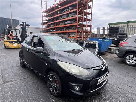 2010 MAZDA 2 SPORT BLACK