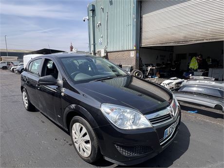 2010 VAUXHALL ASTRA ACTIVE VVT BLACK